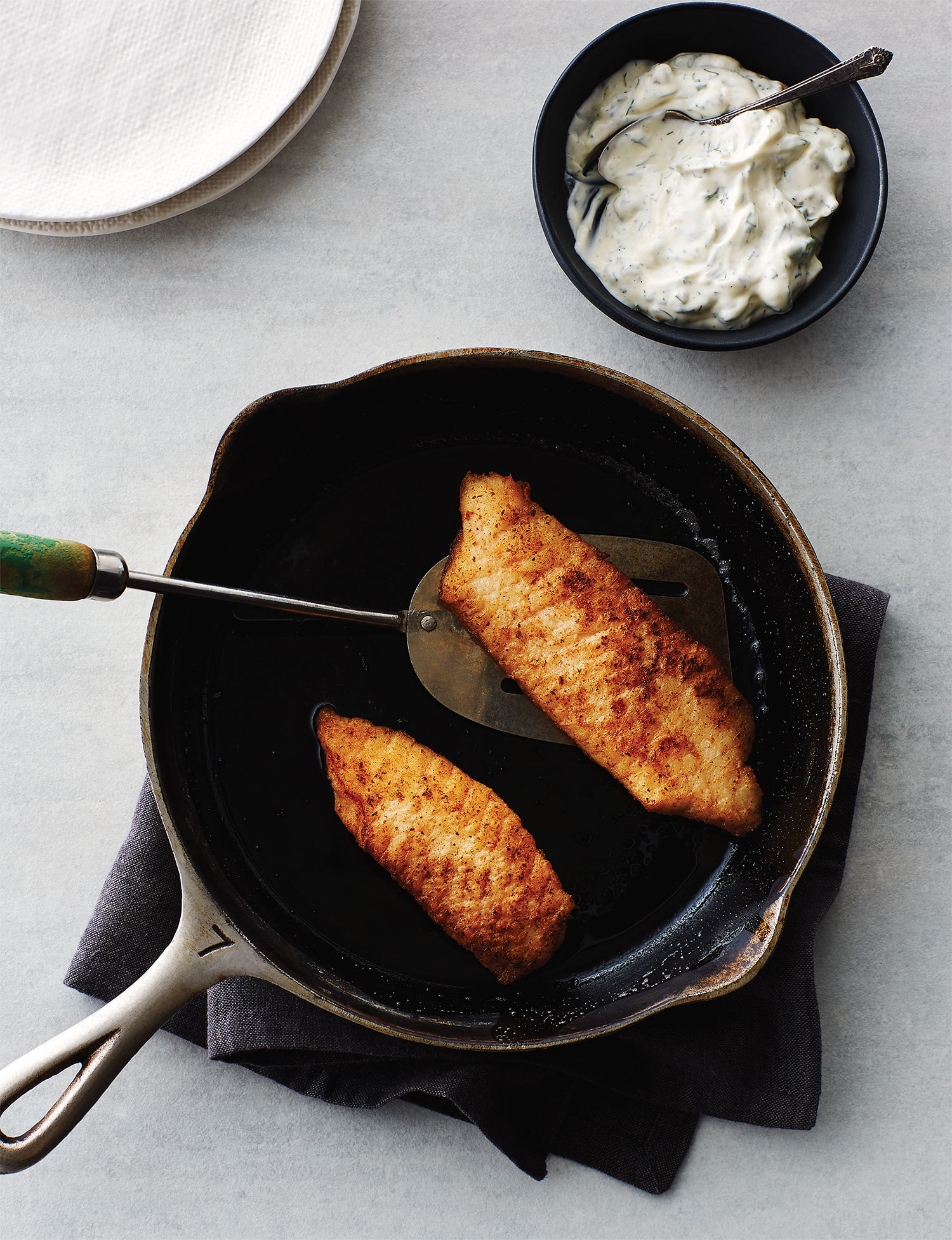 https://www.penguinrandomhouse.ca/sites/default/files/2020-06/pan-fried-whitefish.jpg